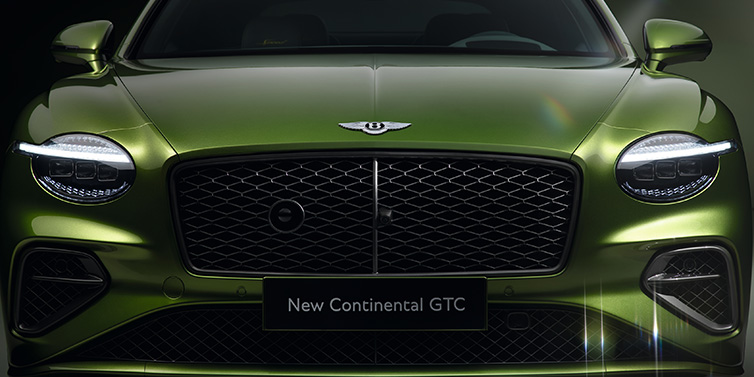 JCT600 Service Teeside Bentley Continental GTC Speed convertible front bonnet detail in Tourmaline Green paint showing new light design